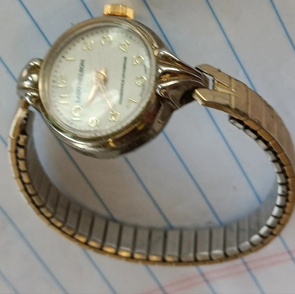Vintage Lady Nelson Watch in great condition - Picture 3 of 5
